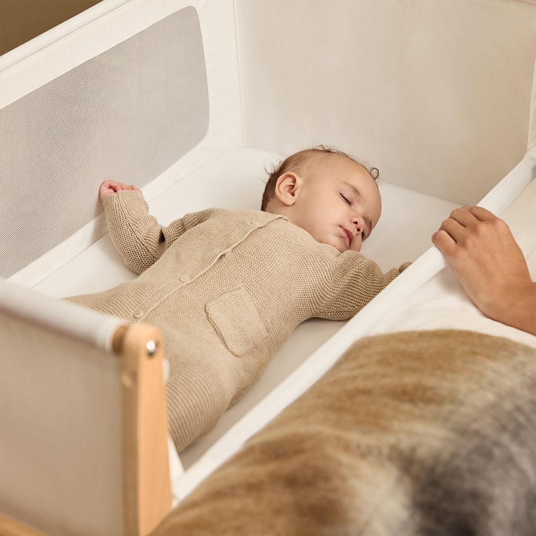 SnuzPod5 Bedside Crib - Natural